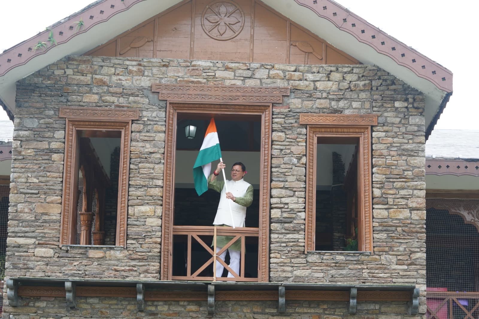 सीएम पुष्कर सिंह धामी ने शुरू किया हर घर तिरंगा अभियान, लोगों से की अपील