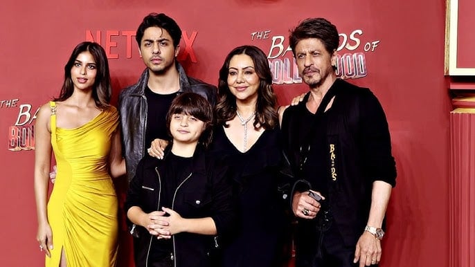 shah-rukh-khan-aryan-bads-of-bollywood